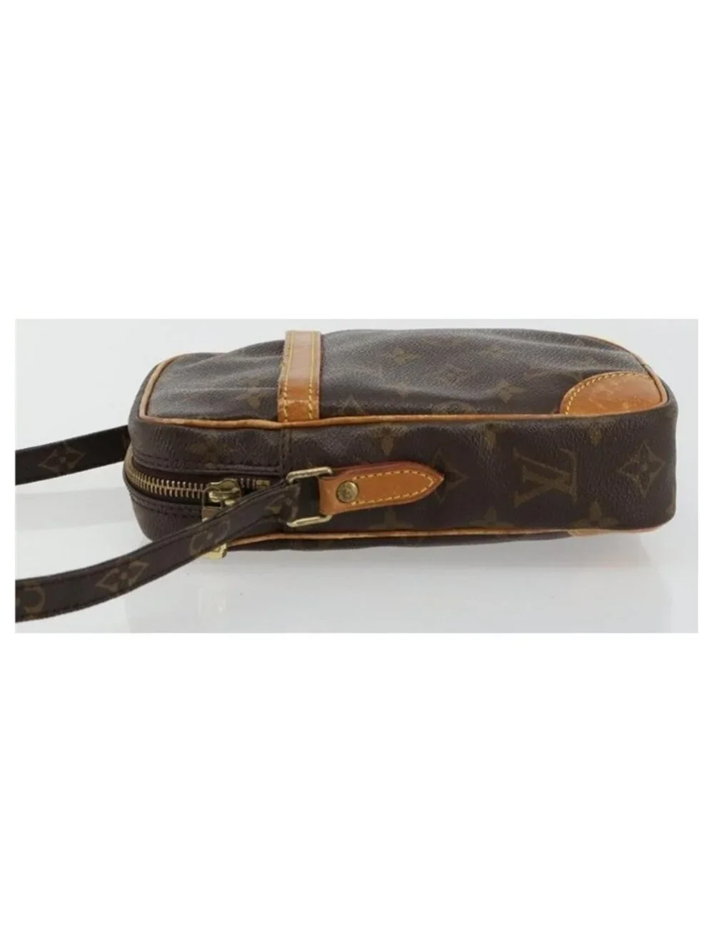 Louis Vuitton pre owned